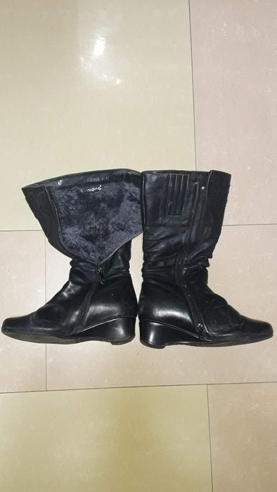 Женские зимние сапоги 37 раз.