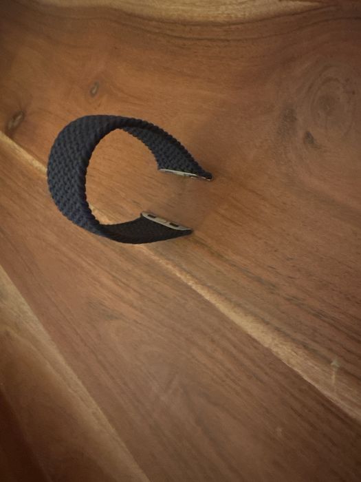 Bracelete solo entrançada apple meia noite (preta) de 42mm - tamanho 5