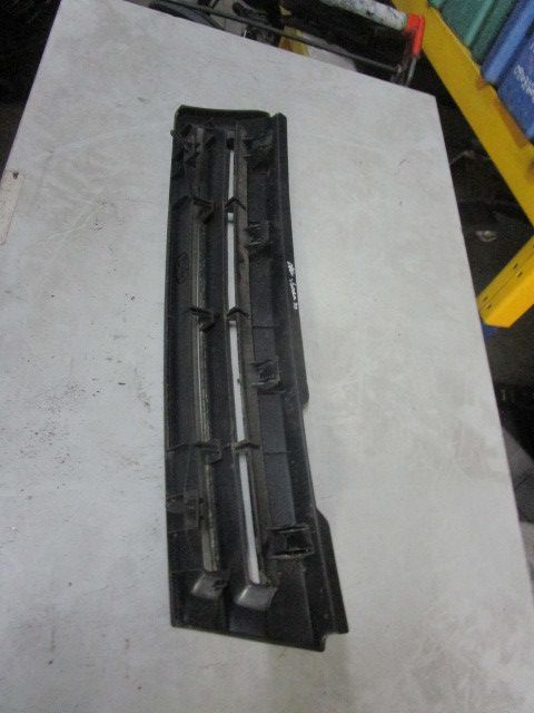 Grelha do Pára-Choques da Frente OPEL Vectra A Hatchback (88_, 89_)