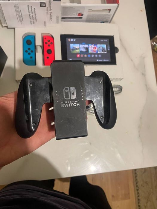 Ігрова приставка Nintendo switch