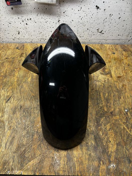 Błotnik przedni Yamaha FZ1