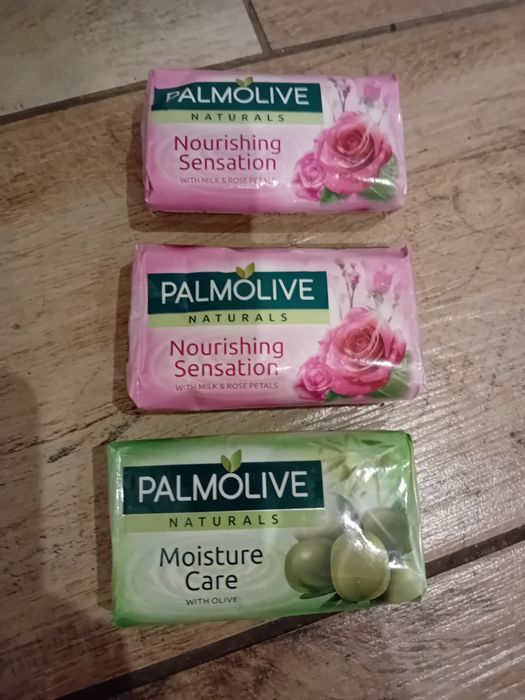 Palmolive zestaw mydełek mleko płatki róż oliwka