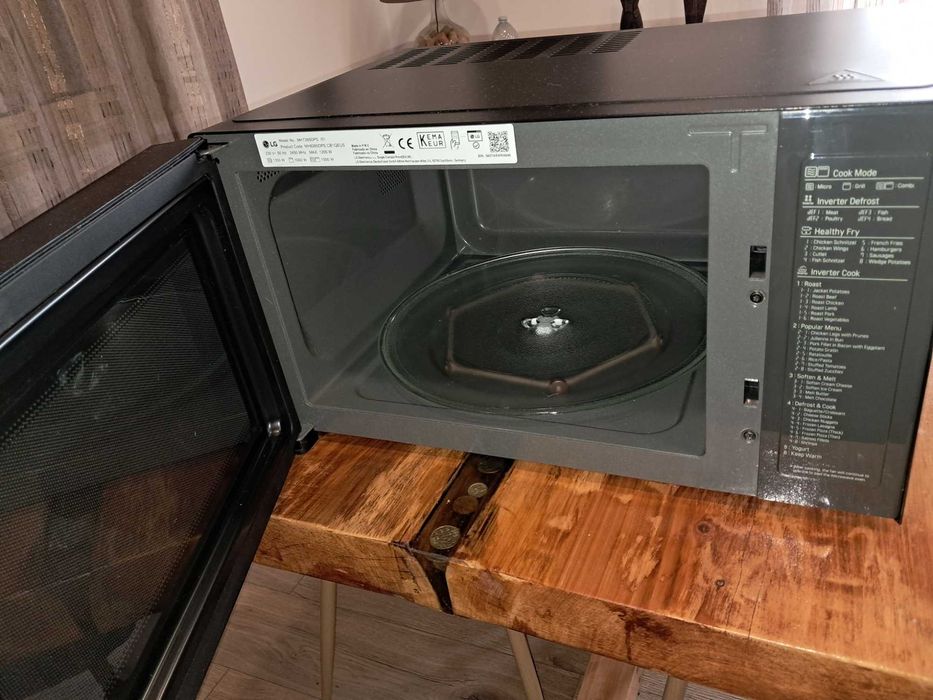 Micro-ondas LG NeoChef MH7265DPS (32 L - Com Grill - Preto)