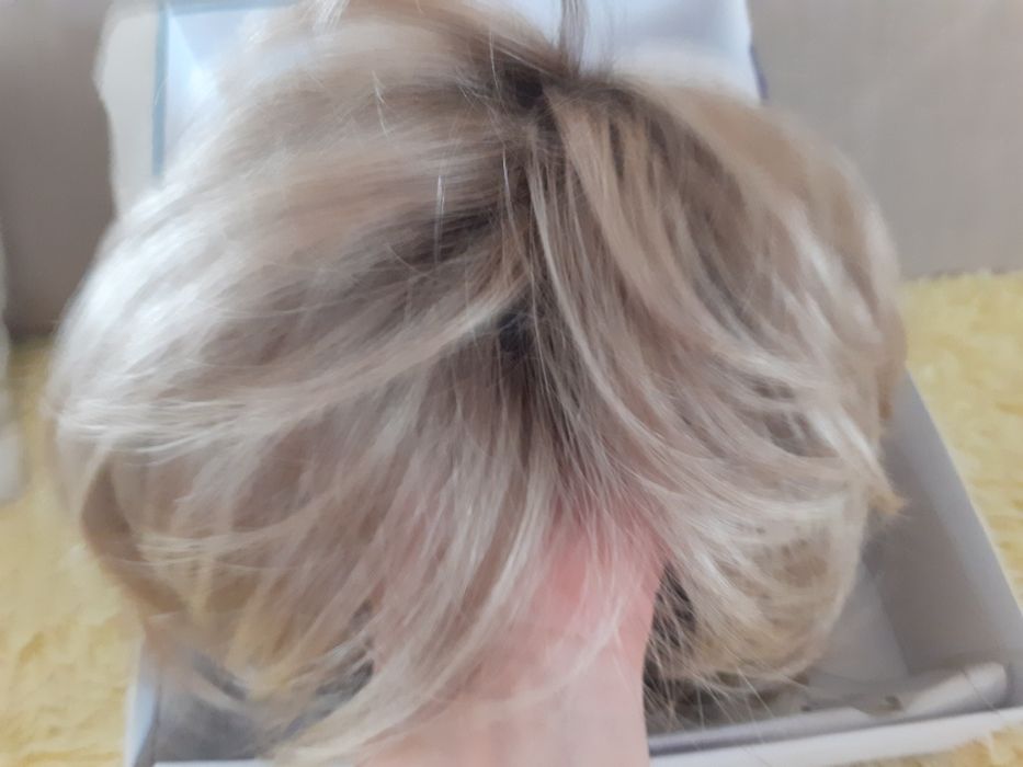 Peruka kolor blond Nowa