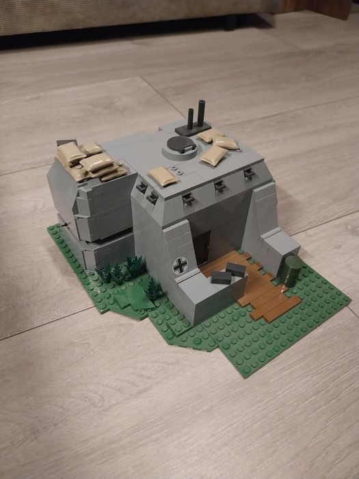Cobi bunkier 3043