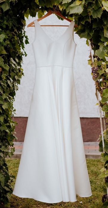 Suknia ślubna klasyczna