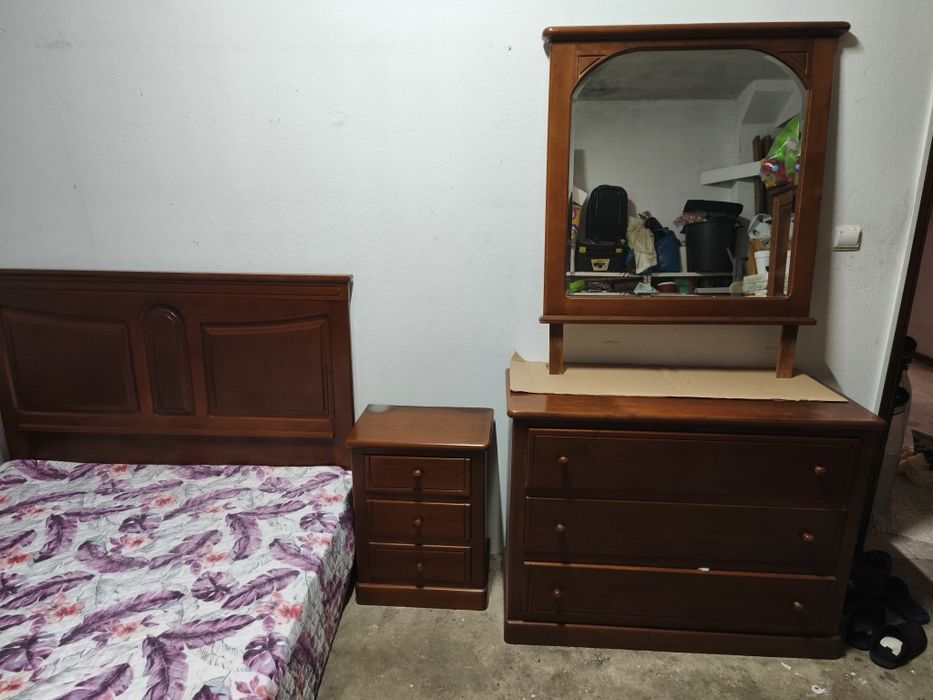 Vendo mobília de quarto completo