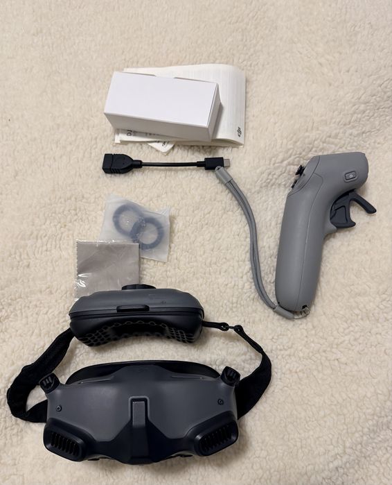 Óculos FPV DJI Goggles Integra + Motion Controller (sem drone)