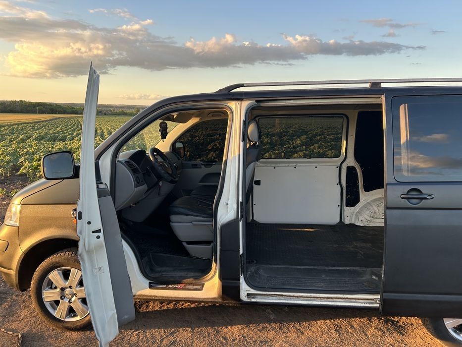 Volkswagen Transporter T5, 2006 рік, 4900$
