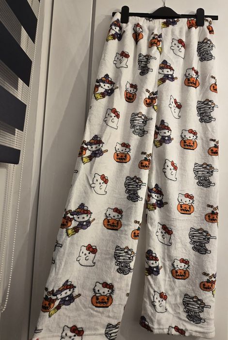 Spodnie do piżamy hello kitty halloween nowe M 38