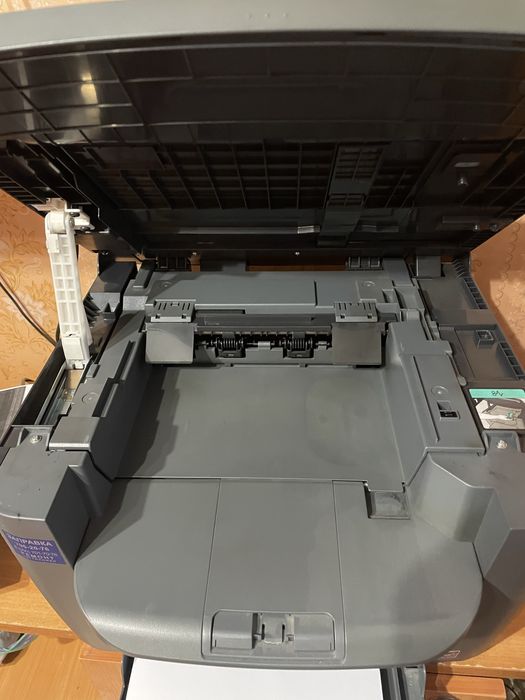 Принтер Canon i-SENSYS MF4018 б/у