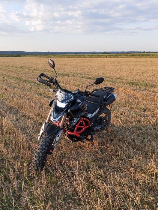 Продаж "Теккен 250"