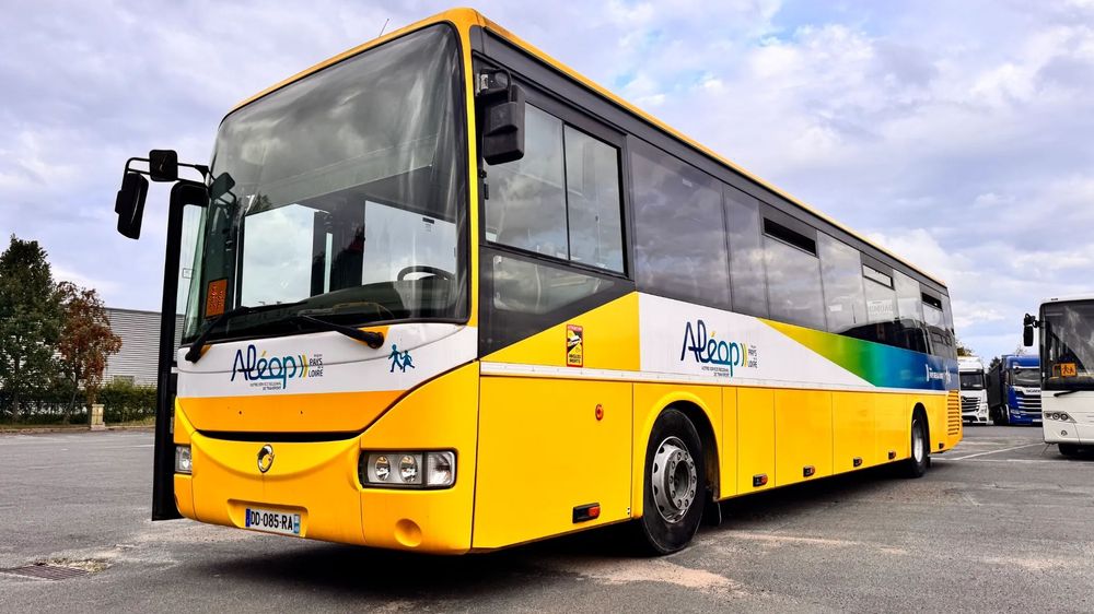 Irisbus Recreo Crosway / 61+1miejsc / CENA: 48000zł netto  Irisbus Crossway / 2008r./ Cena: 48000zł netto