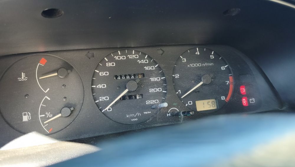 Nissan Primera GPL — photo 5