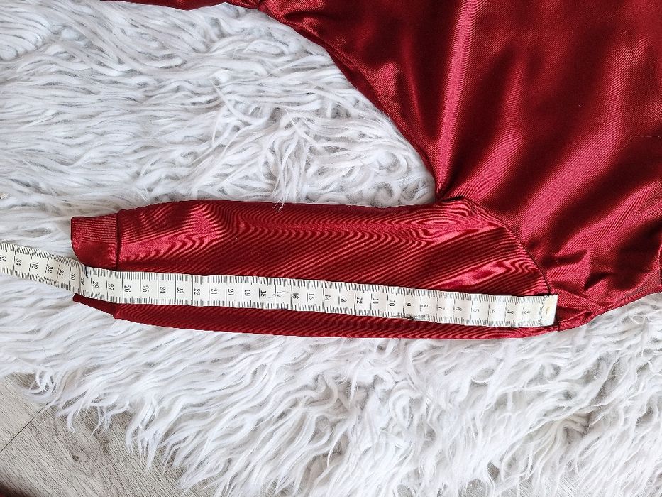 Satynowa sukienka 98