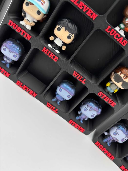 Поличка Дивні Дива Stranger things