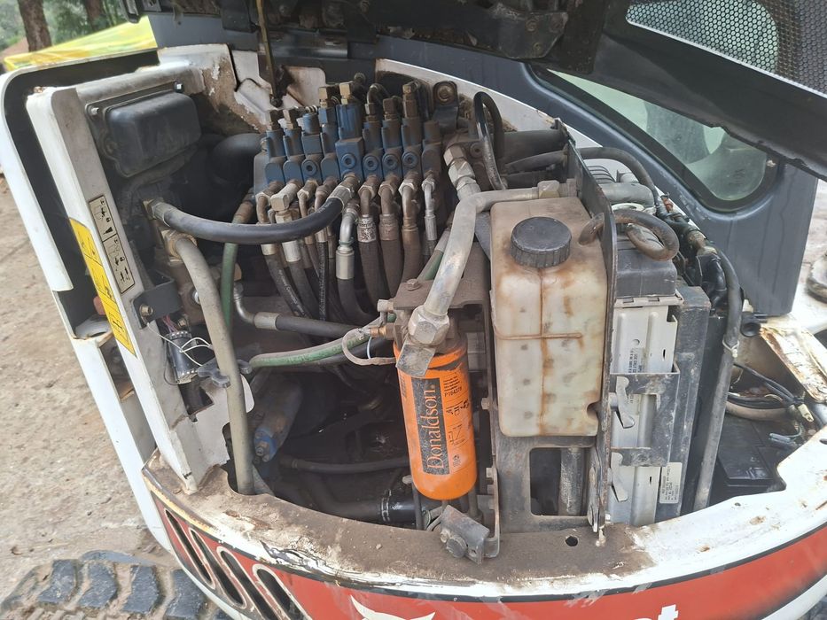 Mini giratória Bobcat