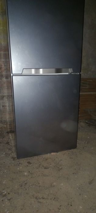 Części: drzwi, półki, szuflady do lodówki Sharp SJ-BA05DYXL1-EU