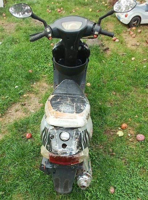 Продам скутер кануні