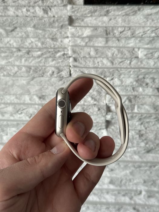 Apple Watch 7 starlight srebrny 41mm
