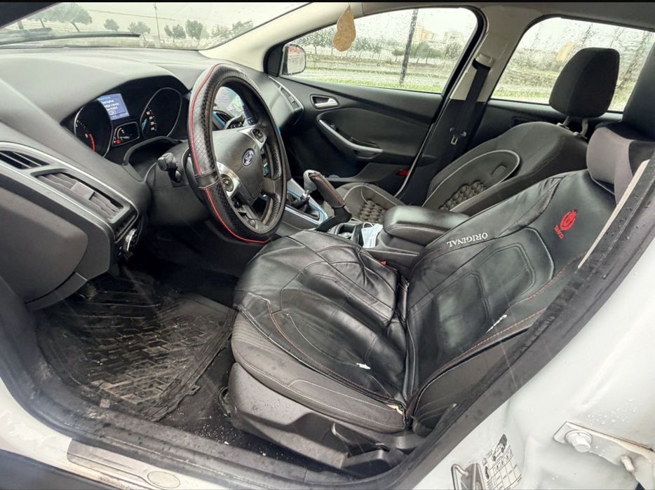 Ford focus titatium carrinha
