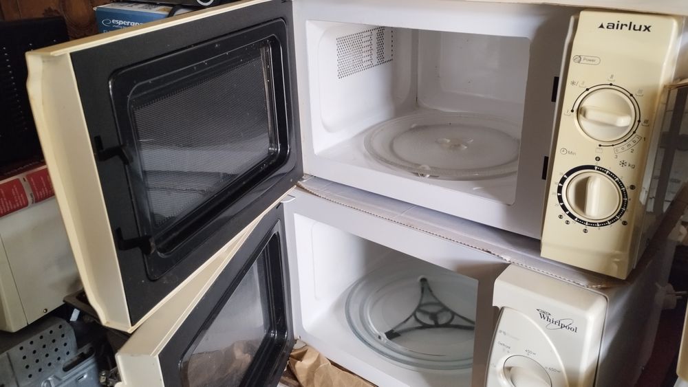 Microondas estado geral excelentes e mini fornos