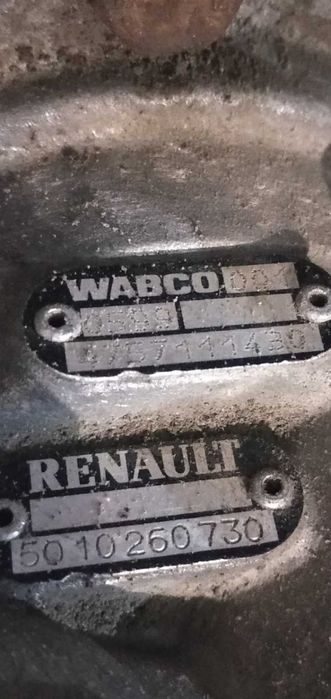 Повітряний кран Renault Premium 2000 р.
