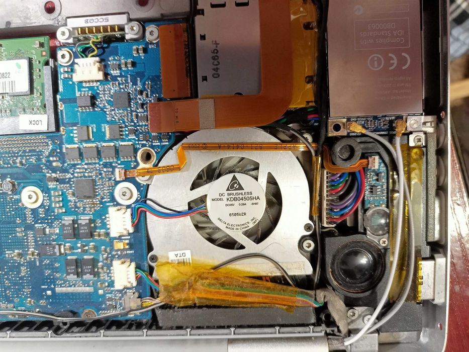 Ноутбук MacBook Pro 15 2006 года (модель А1175)