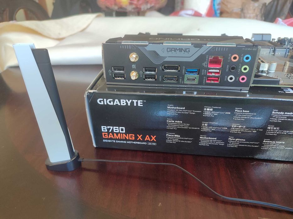 GIGABYTE Gaming X AX – Nova, LGA1700, DDR5, Wi-Fi 6E, Bluetooth64284334011905121