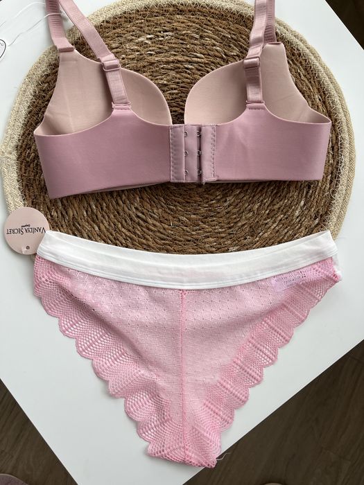 Безшовний бюсгалтер. Push up долоні Адама. Бюстгальтер з push up