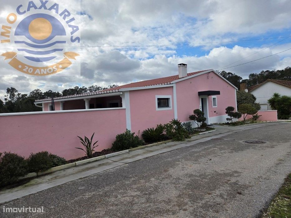 Magnífica moradia de rés do chão de tipologia T3