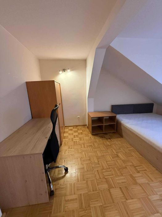 Wynajmę dom Płock Podolszyce / 6 sypialni + salon