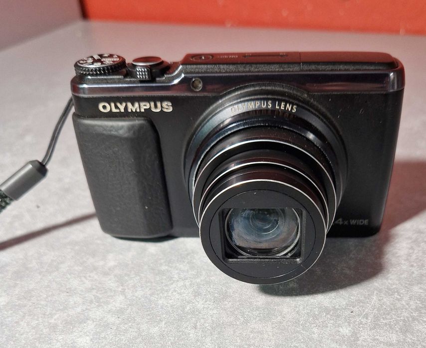 Aparat Olympus  SH-60