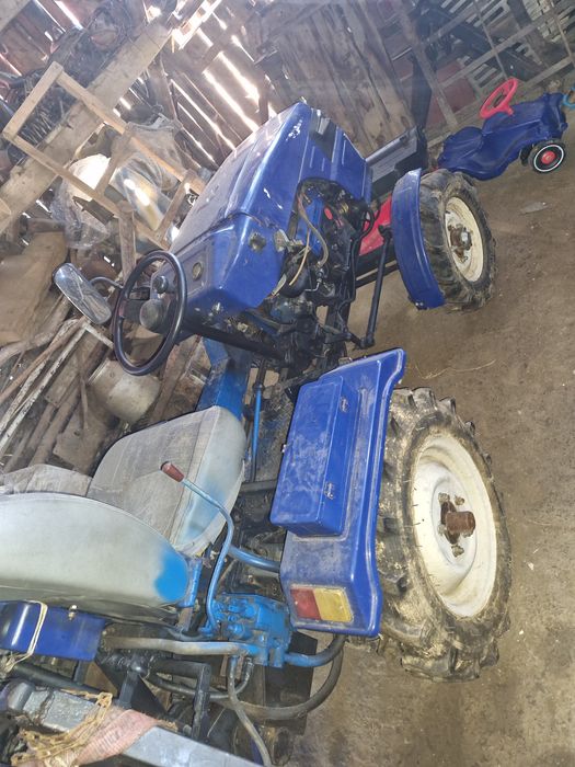 Продам трактор полностью находу