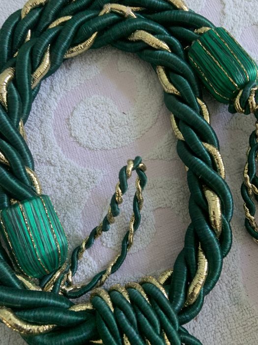 Подхваты для гардин