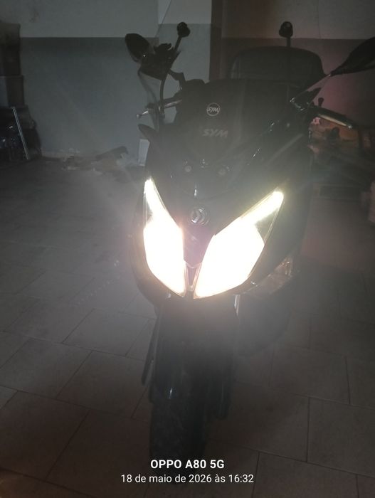 Vendo Moto 125I por não dar mais uso