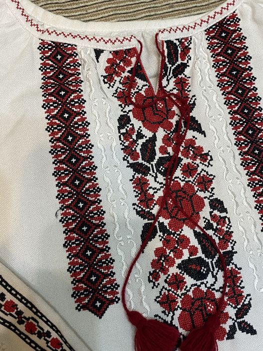 Якісна українська вишиванка