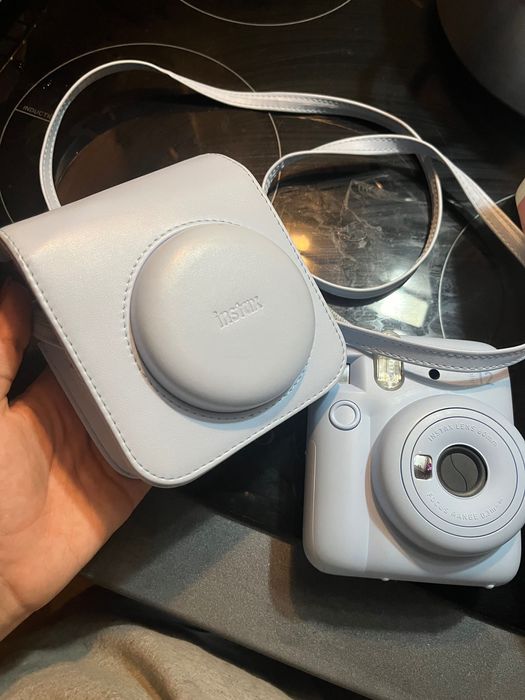 Câmera Instax Mini 12