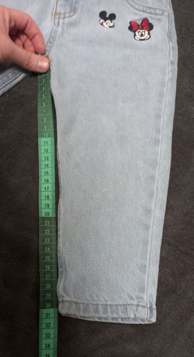 Джинси мом  2-3 р 98р.