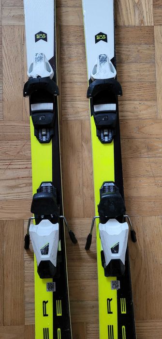 Narty Head Super Shape 160 cm, r 12,6
