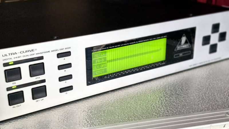 Behringer Ultra-Curve DSP 8000