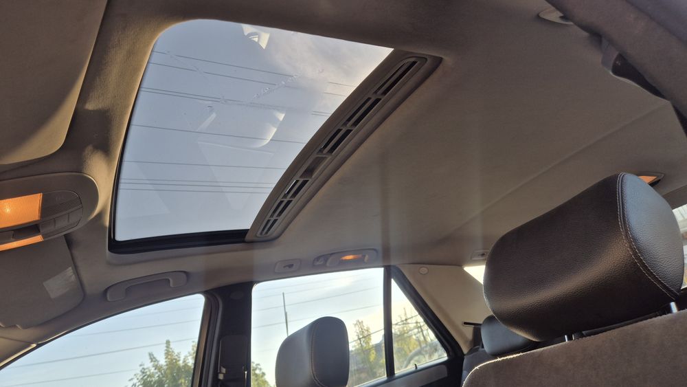 Продам авто Mersedes Benz ML320