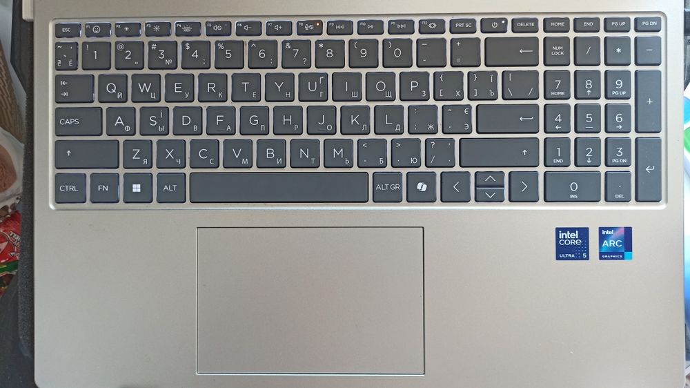 Ноутбук HP 15-fd1176ua на гарантії. Intel Core Ultra 5