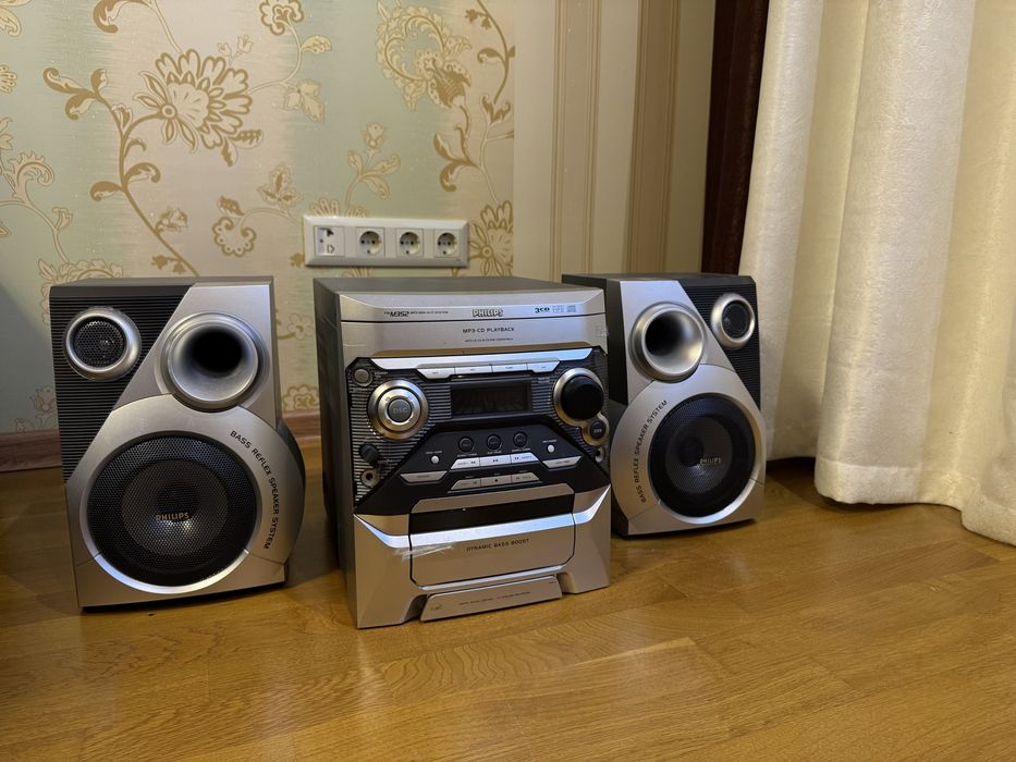 Аудіосистема Philips FWM352/12 — ідеальний стан