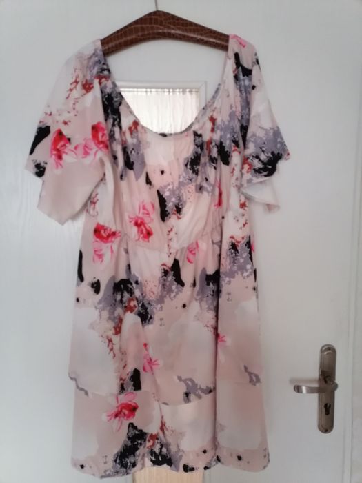 Elegancka sukienka kwiaty hiszpanka wesele komunia 48/50