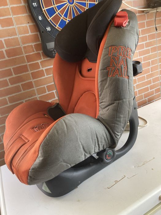 Cadeira auto para crianças da Prenatal em bom estado