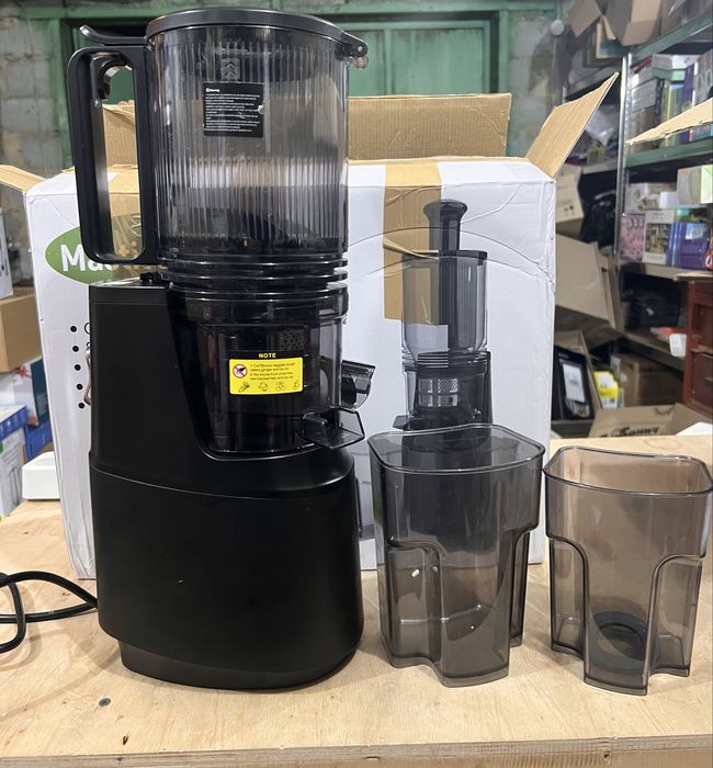 Соковижималка  б/у Masticating Juicer
