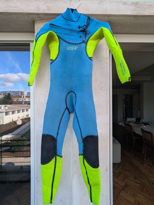 Fato neoprene surf/bodyboard deeply 10 anosos