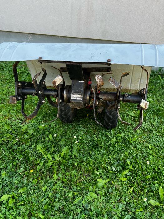 Продам фрезу, культиватора на чеську косарку Мф70