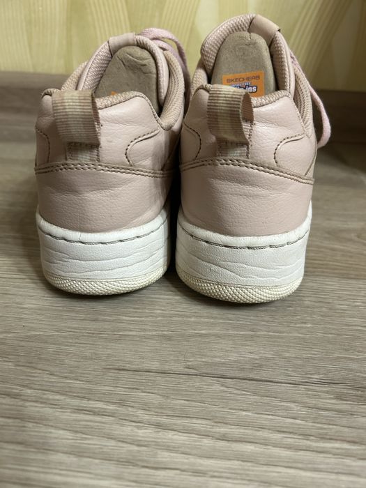 Кросівки Skechers жіночі